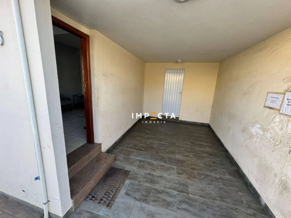 Casa, 5 quartos, 189 m² - Foto 2