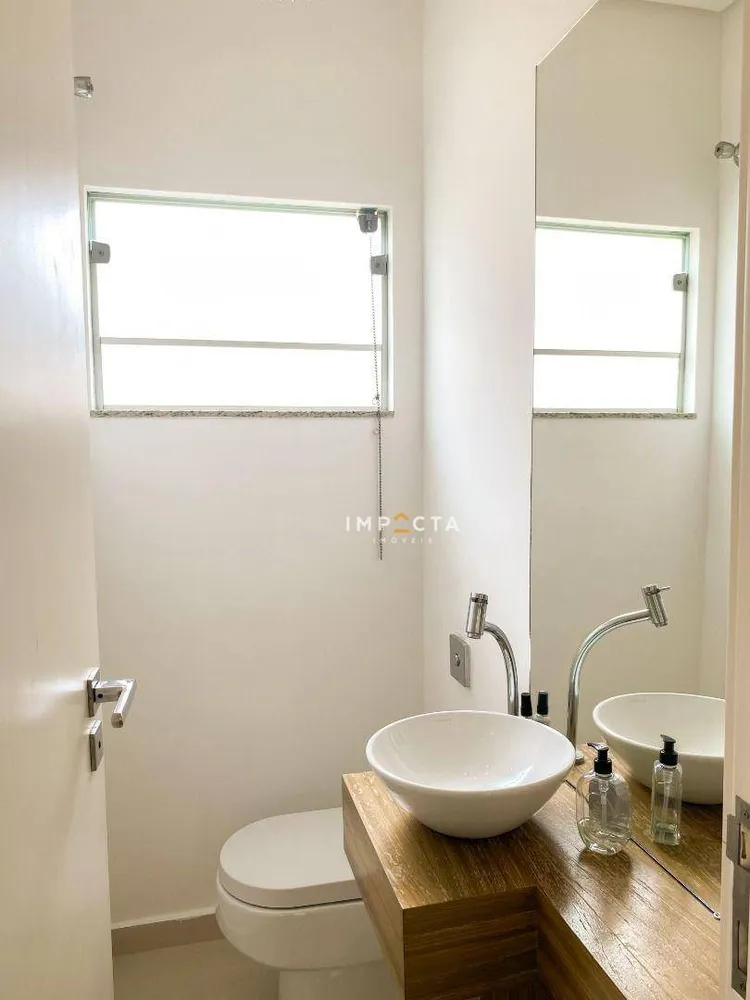 Casa, 3 quartos, 202 m² - Foto 7