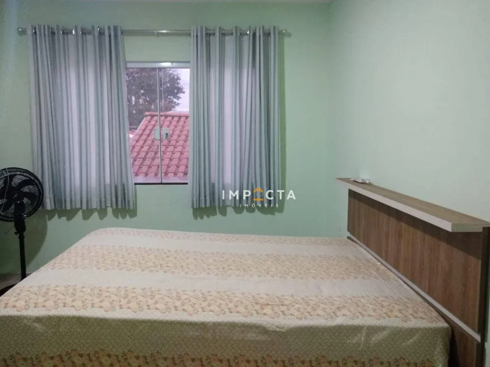 Casa, 3 quartos, 246 m² - Foto 2
