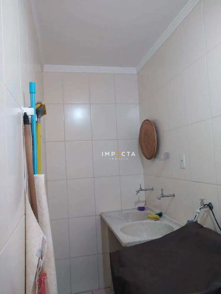Casa, 3 quartos, 246 m² - Foto 1