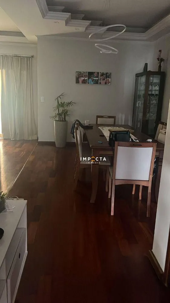 Apartamento, 3 quartos, 225 m² - Foto 1