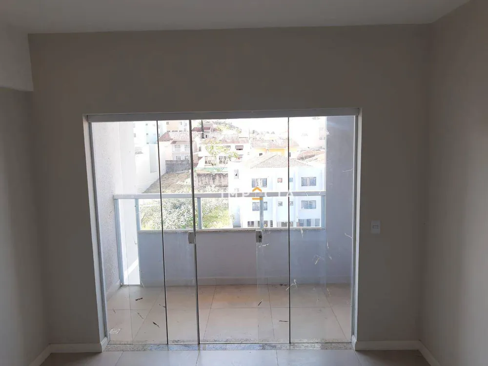 Apartamento, 3 quartos, 100 m² - Foto 3