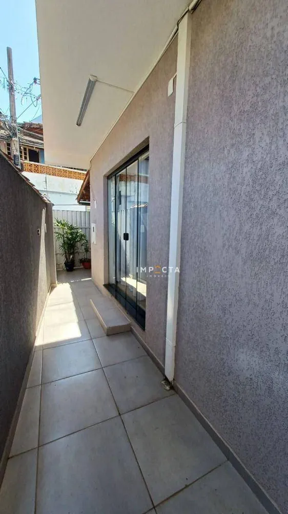 Casa, 3 quartos, 168 m² - Foto 1