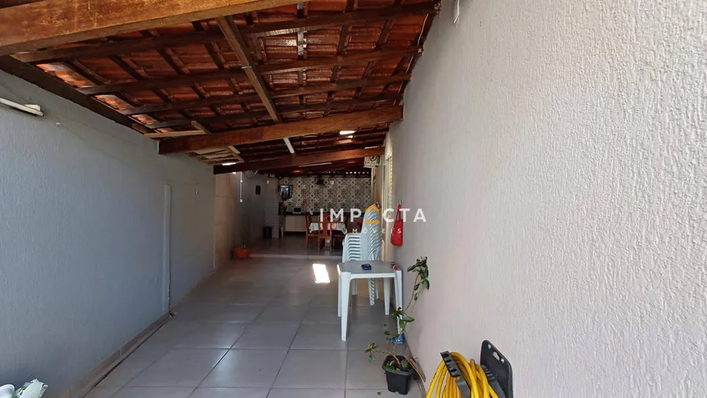 Casa, 3 quartos, 168 m² - Foto 2