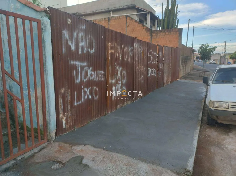 Terreno, 240 m² - Foto 1