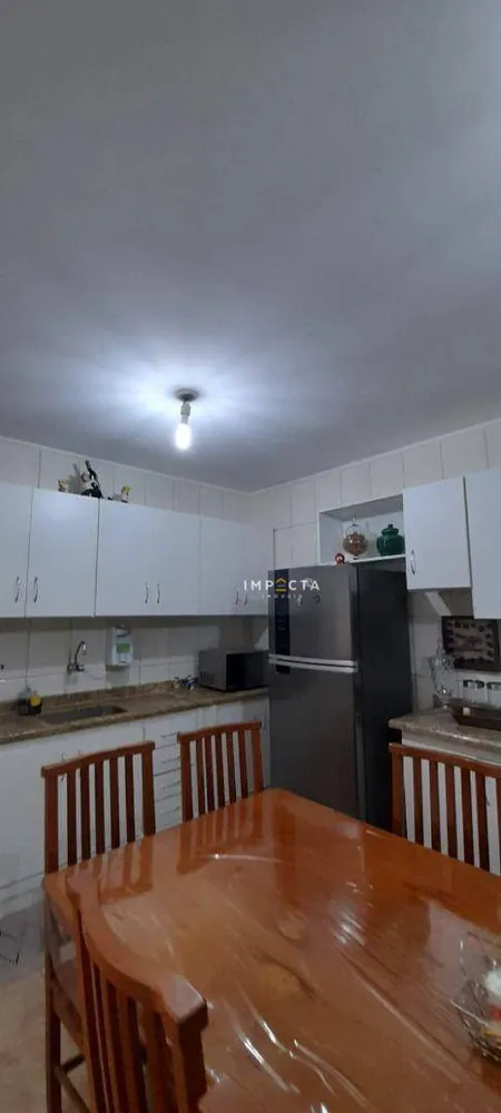 Casa, 4 quartos, 272 m² - Foto 3