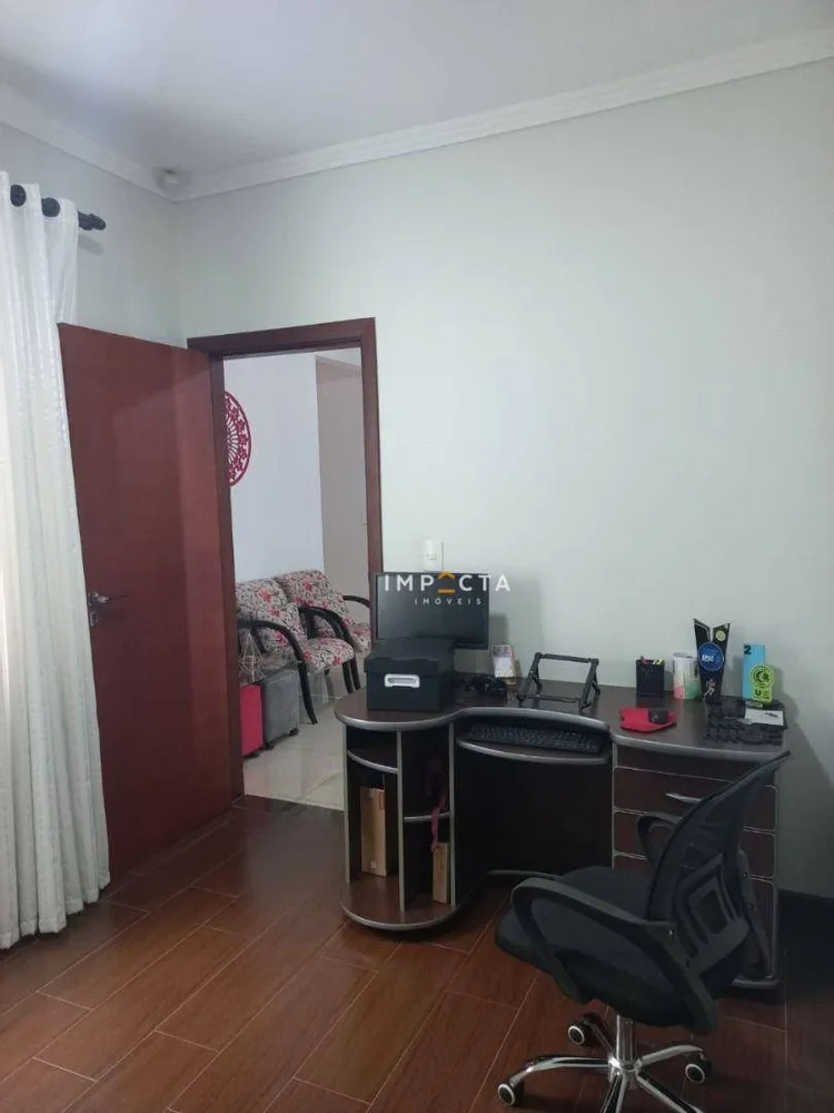 Casa, 4 quartos, 240 m² - Foto 6