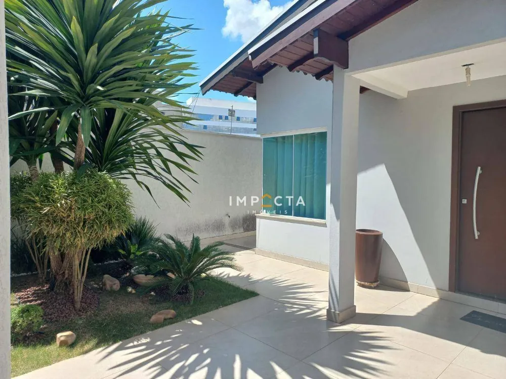 Casa, 4 quartos, 240 m² - Foto 1