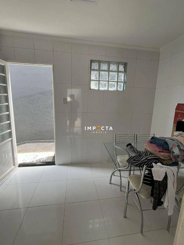 Casa, 4 quartos, 245 m² - Foto 3