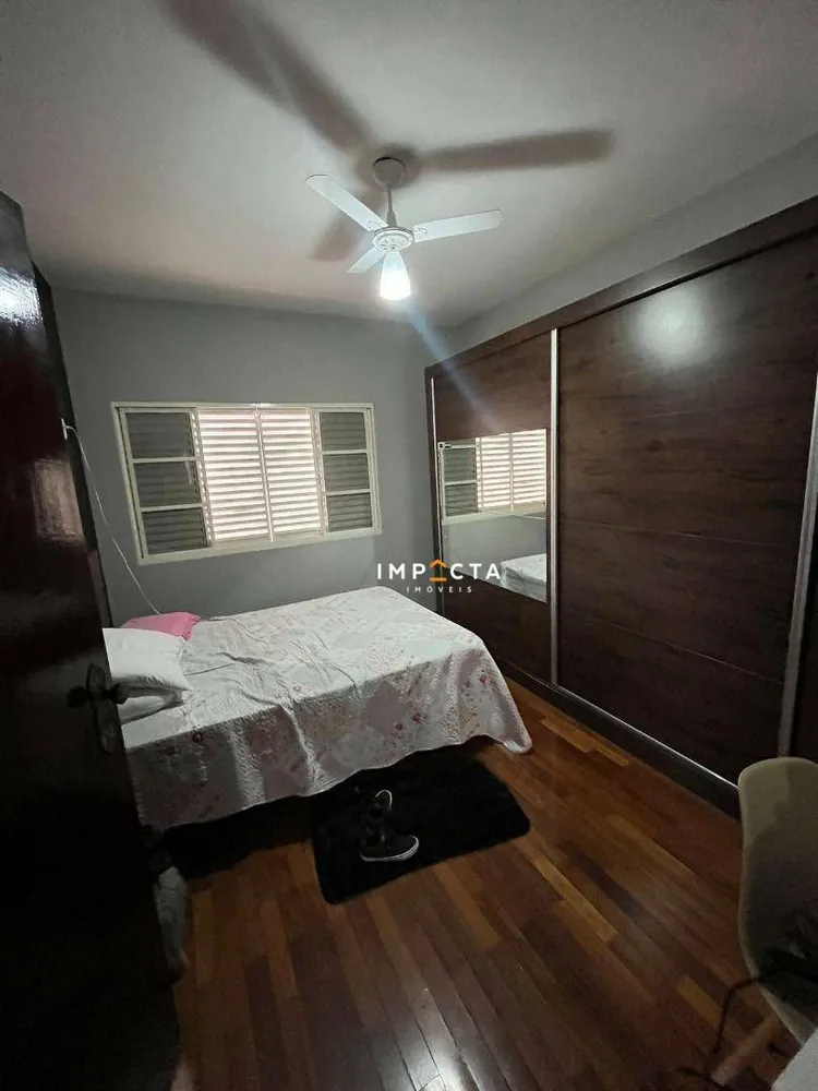 Casa, 4 quartos, 245 m² - Foto 5