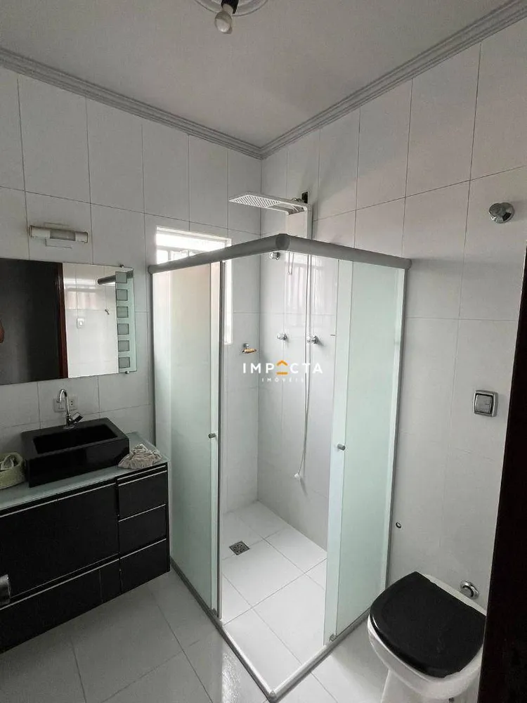 Casa, 4 quartos, 245 m² - Foto 4