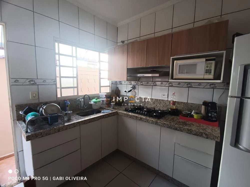 Casa, 3 quartos, 99 m² - Foto 2