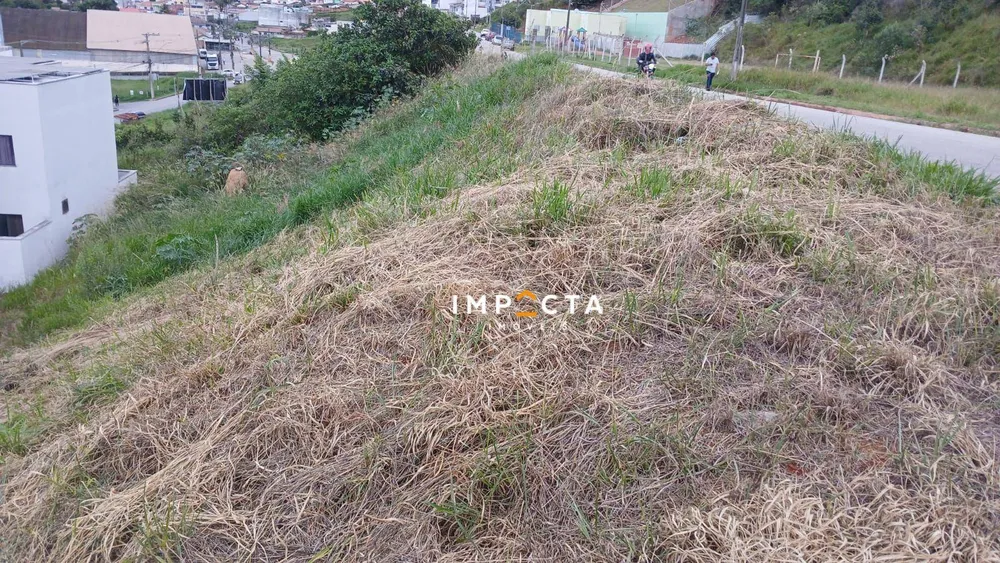 Terreno, 240 m² - Foto 1
