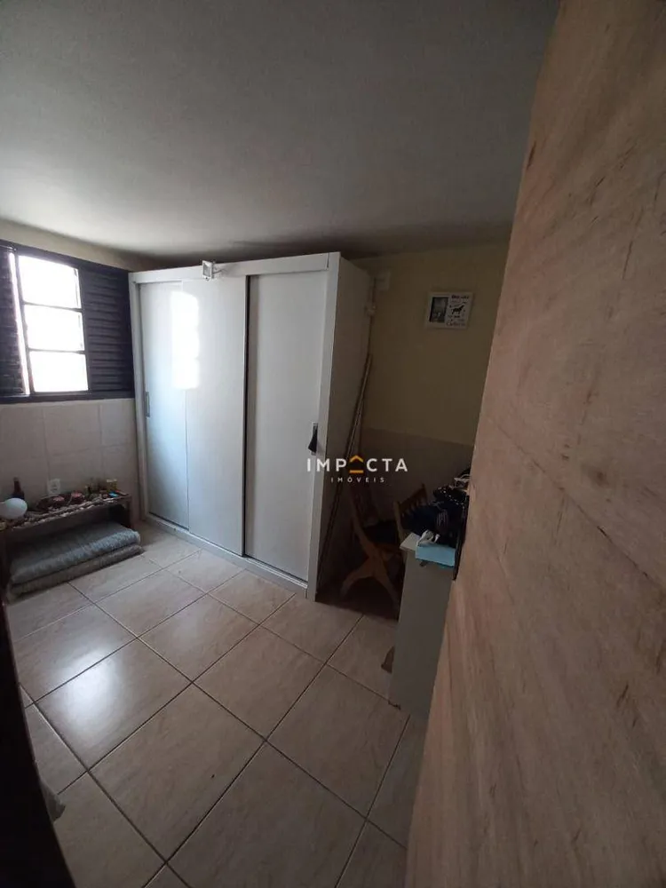 Casa, 5 quartos, 212 m² - Foto 5