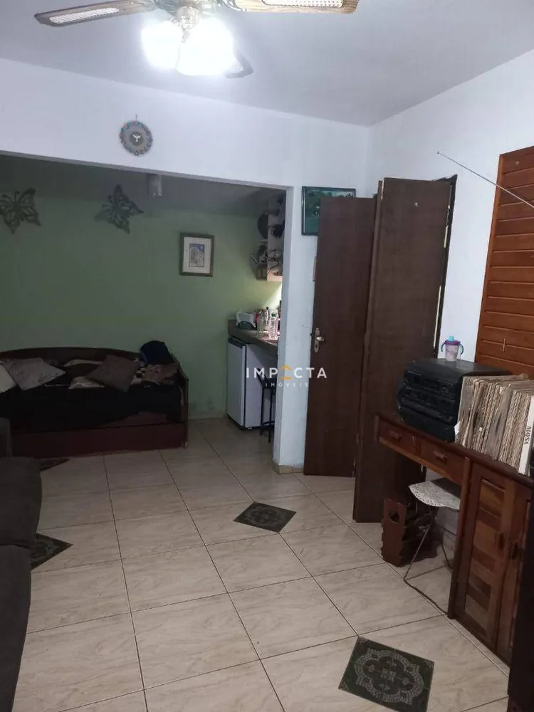 Casa, 5 quartos, 212 m² - Foto 2