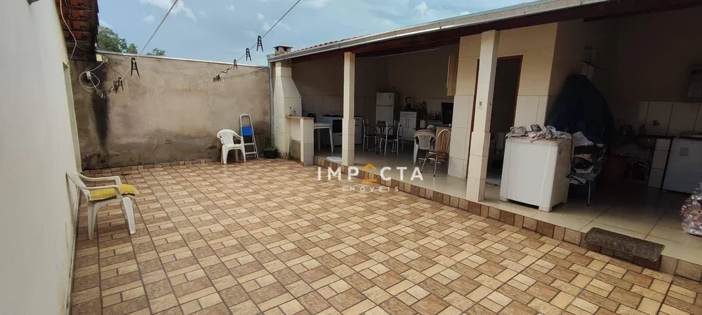 Casa, 2 quartos, 122 m² - Foto 1
