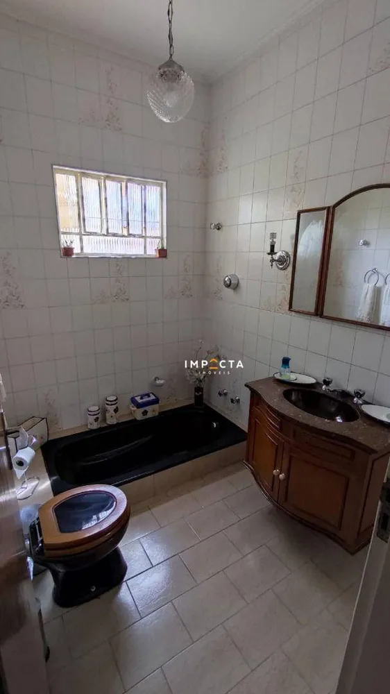 Casa, 6 quartos, 199 m² - Foto 8