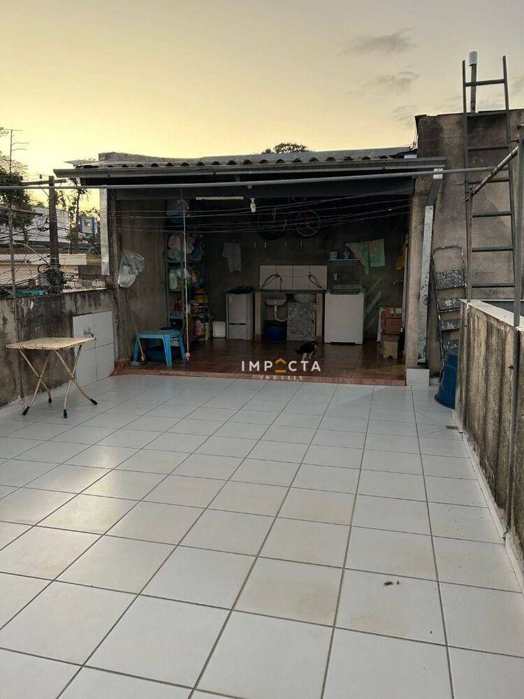 Casa à venda com 2 quartos, 100m² - Foto 8