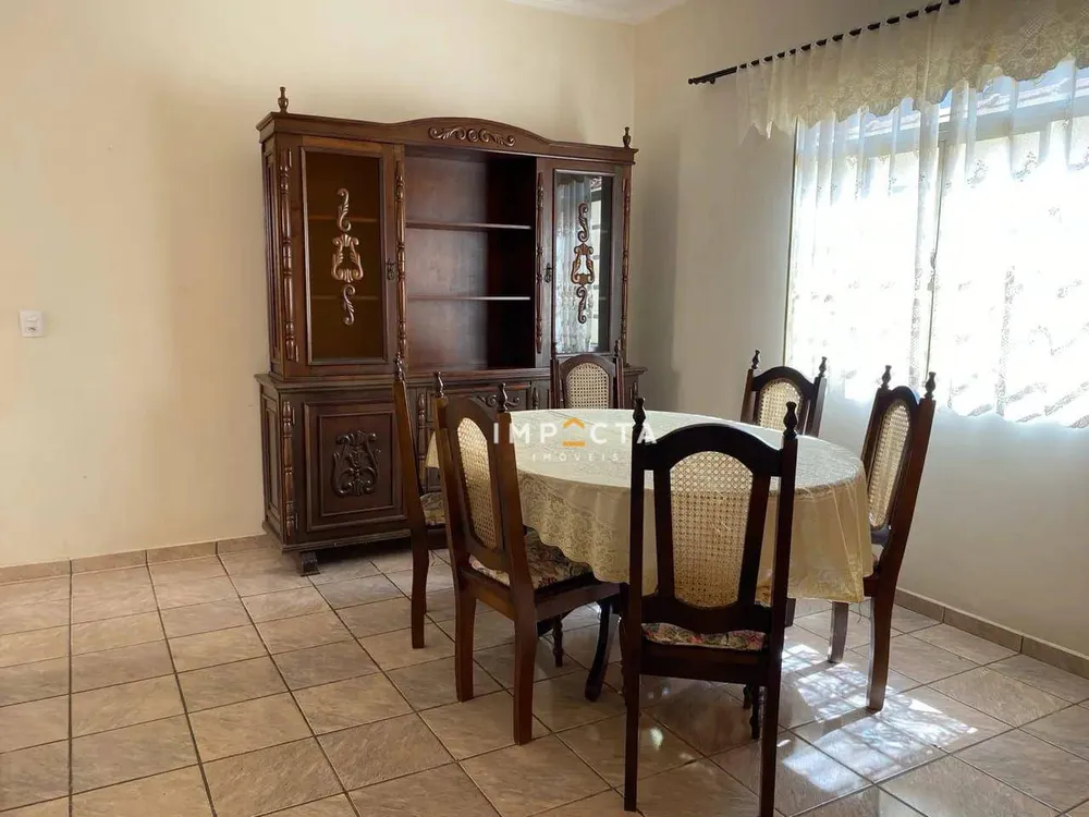 Casa, 3 quartos, 147 m² - Foto 2