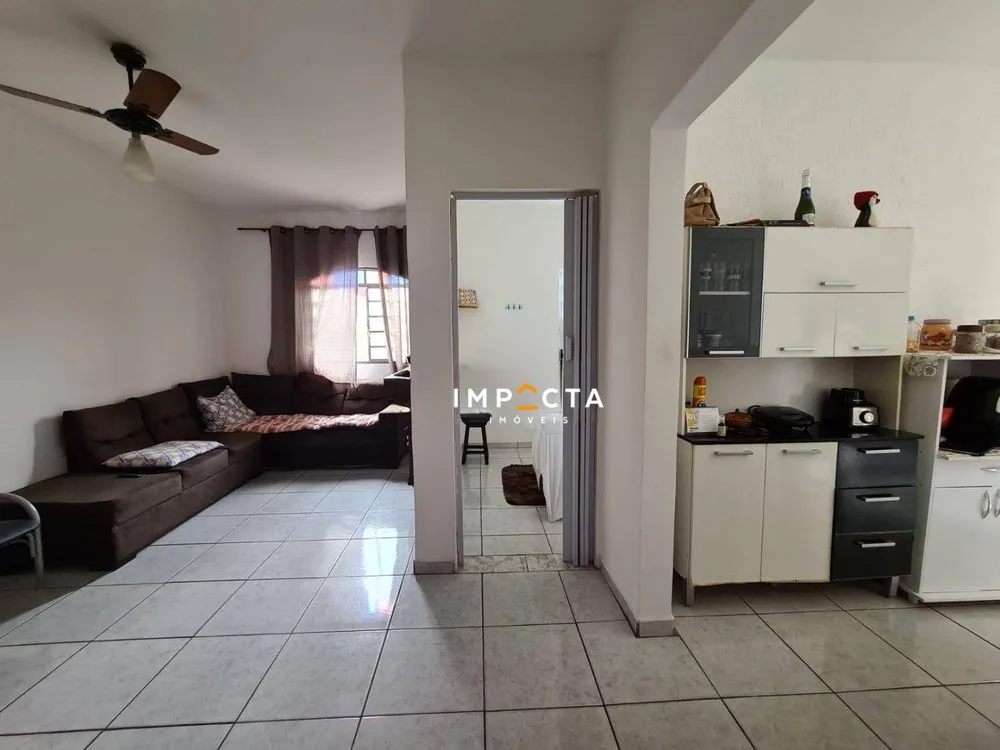 Casa, 3 quartos, 165 m² - Foto 4