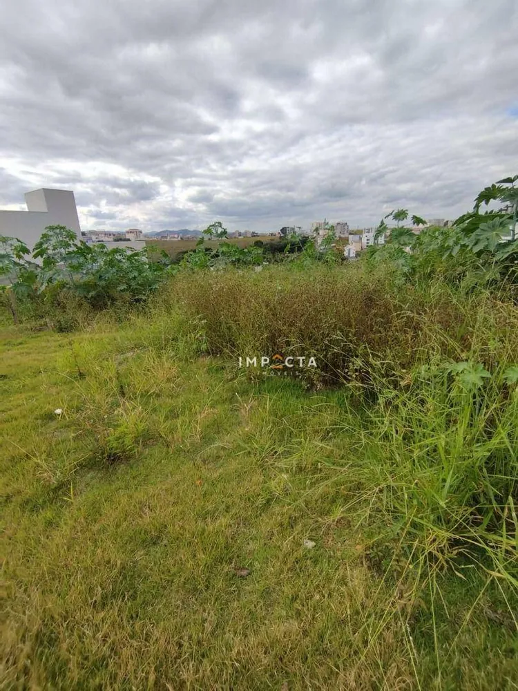 Terreno, 307 m² - Foto 1