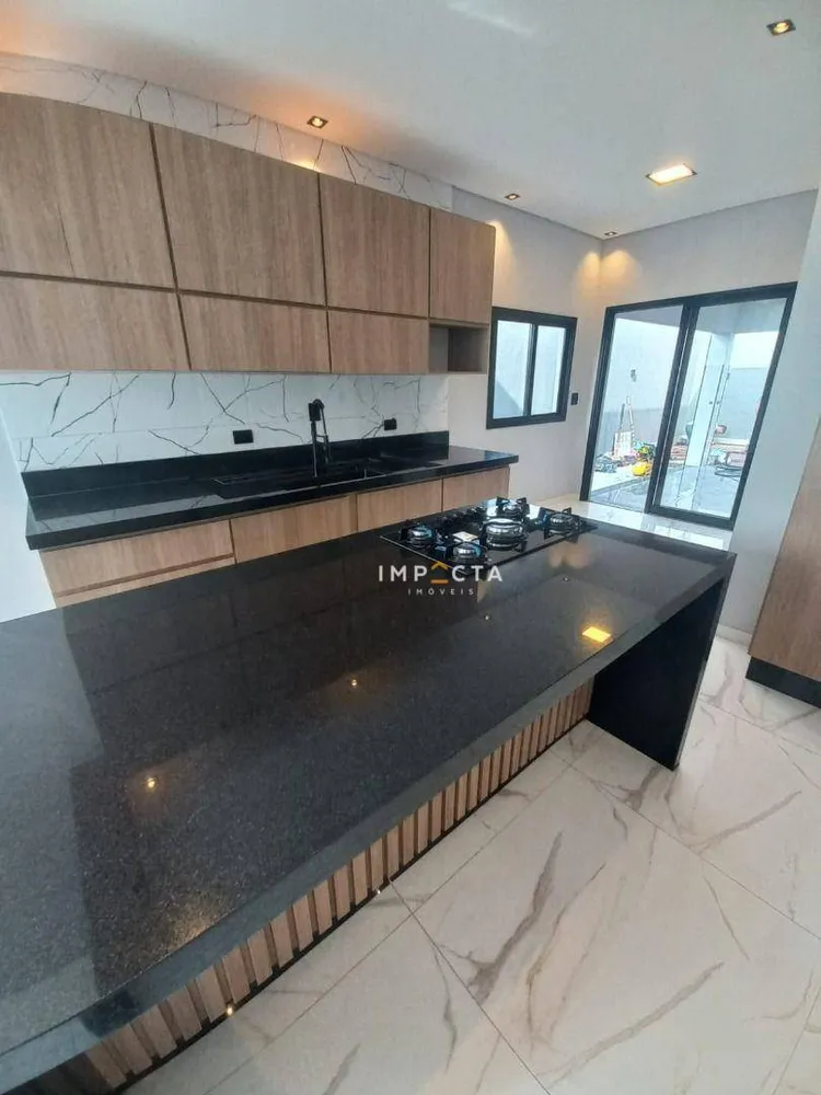 Casa, 3 quartos, 180 m² - Foto 3