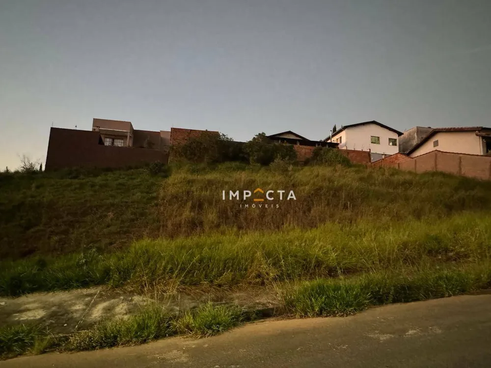 Terreno, 300 m² - Foto 1