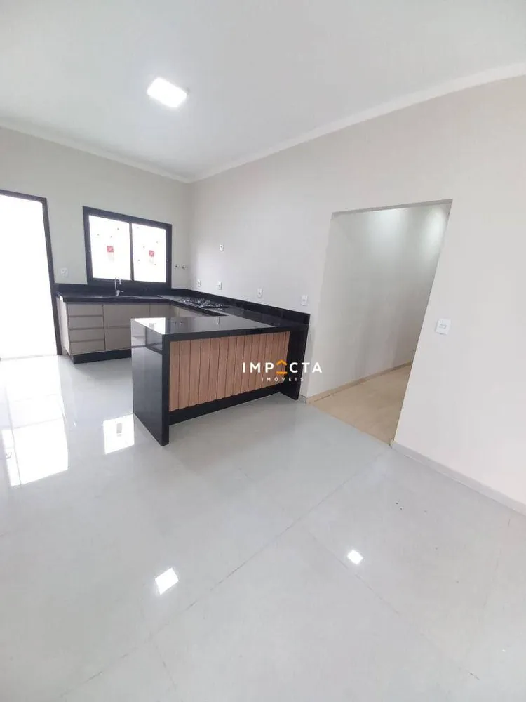 Casa, 3 quartos, 158 m² - Foto 3