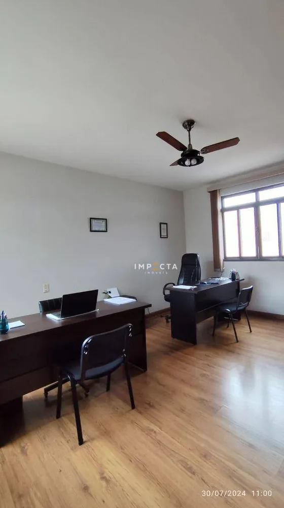 Casa, 3 quartos, 288 m² - Foto 2