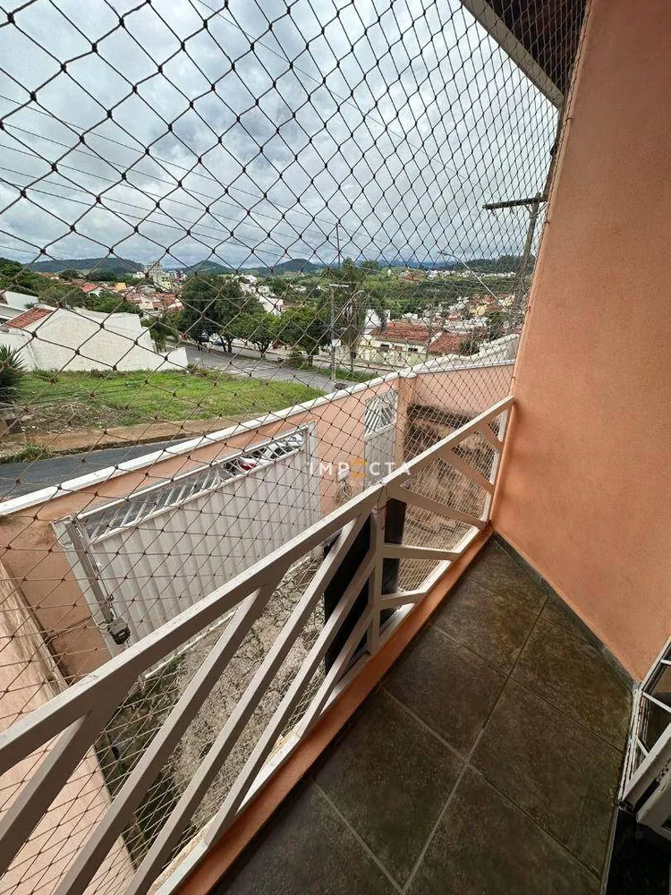 Casa, 3 quartos, 157 m² - Foto 4