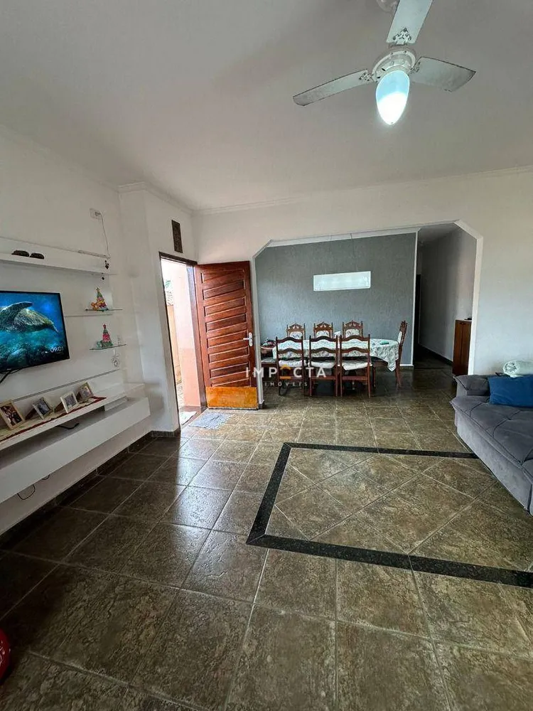 Casa, 3 quartos, 157 m² - Foto 3