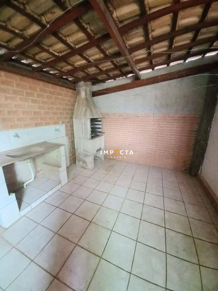 Casa, 3 quartos, 190 m² - Foto 2