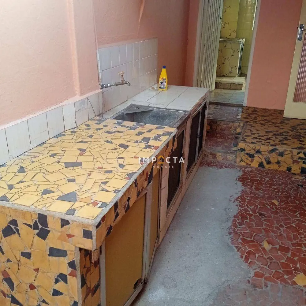 Casa, 5 quartos, 240 m² - Foto 10