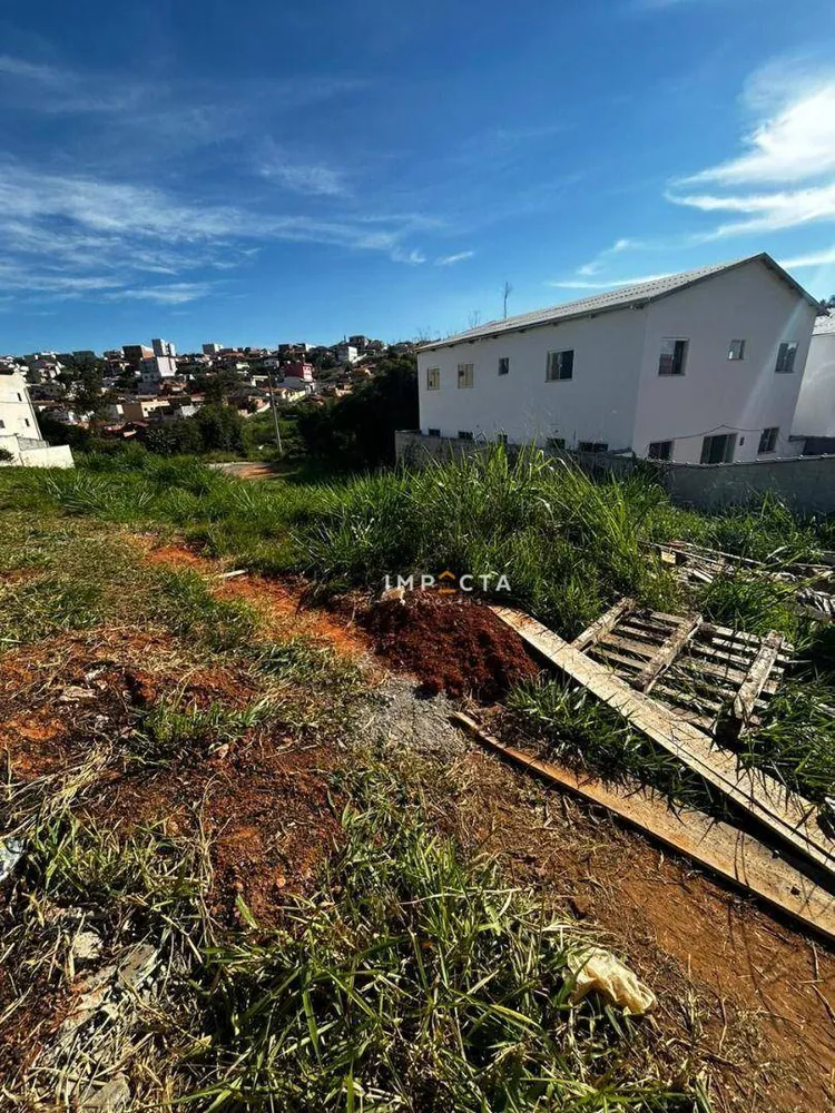 Terreno, 240 m² - Foto 2