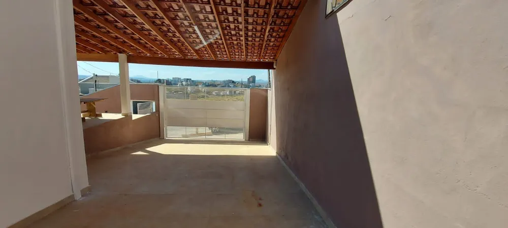 Casa, 3 quartos, 180 m² - Foto 1