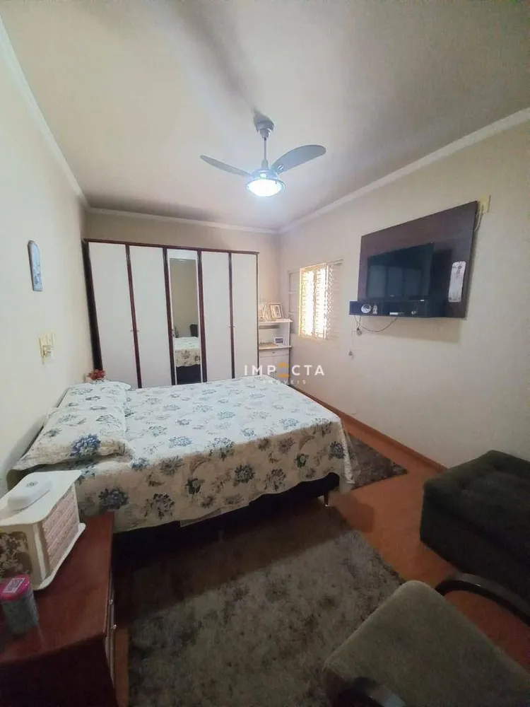 Casa, 4 quartos, 192 m² - Foto 4
