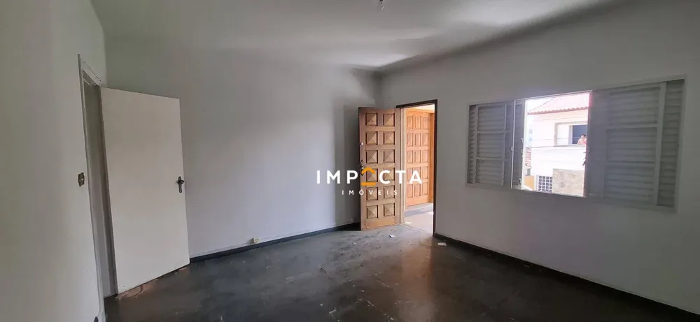 Casa, 3 quartos, 237 m² - Foto 1