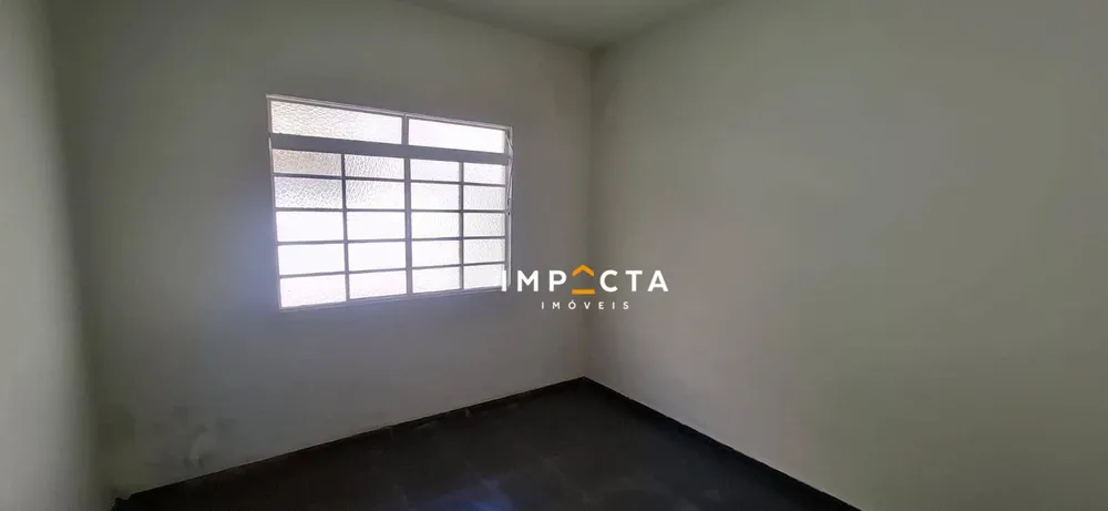 Casa, 3 quartos, 237 m² - Foto 4