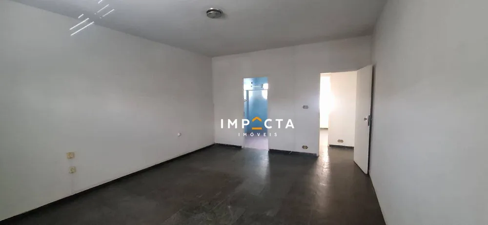 Casa, 3 quartos, 237 m² - Foto 3