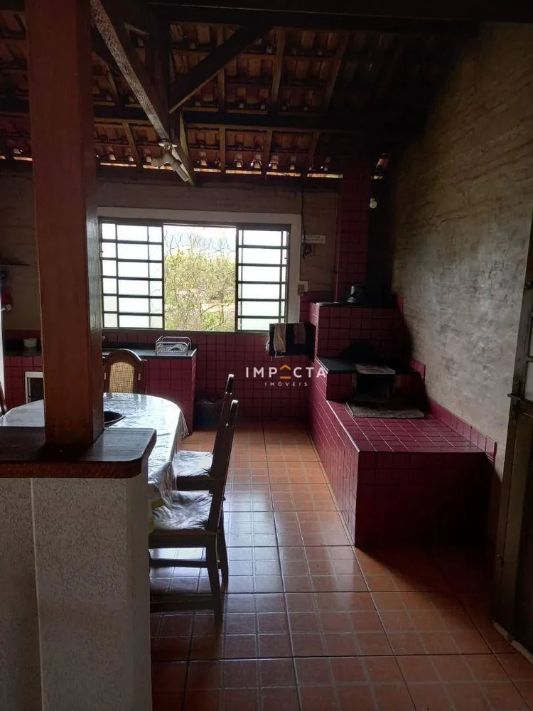 Chácara, 4 quartos, 5000 m² - Foto 4
