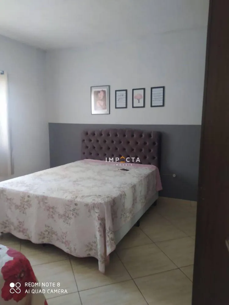Chácara, 3 quartos, 500 m² - Foto 1