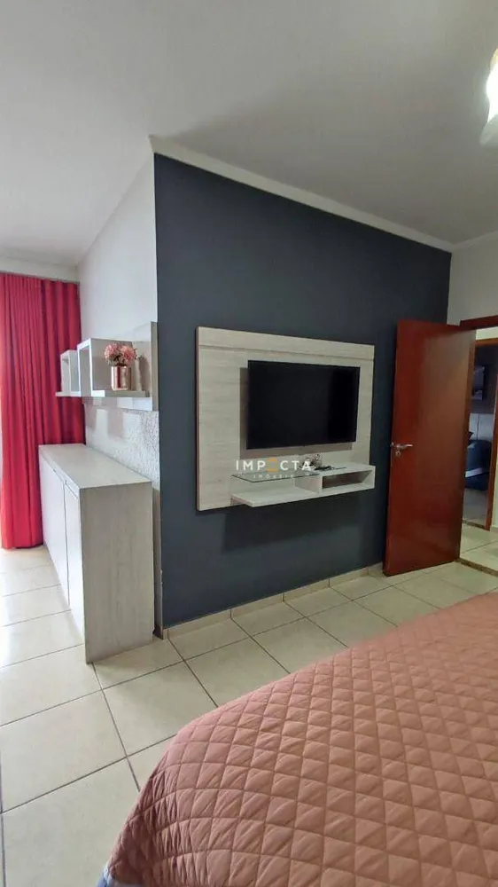 Casa, 3 quartos, 270 m² - Foto 4