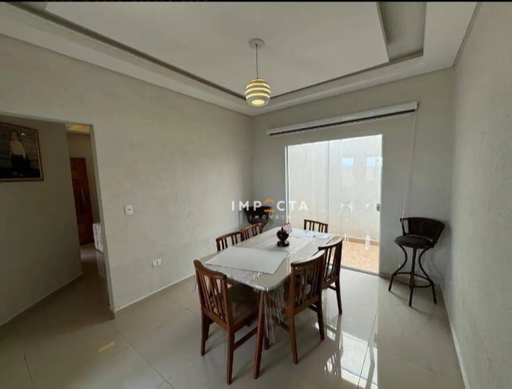 Casa, 3 quartos, 189 m² - Foto 2