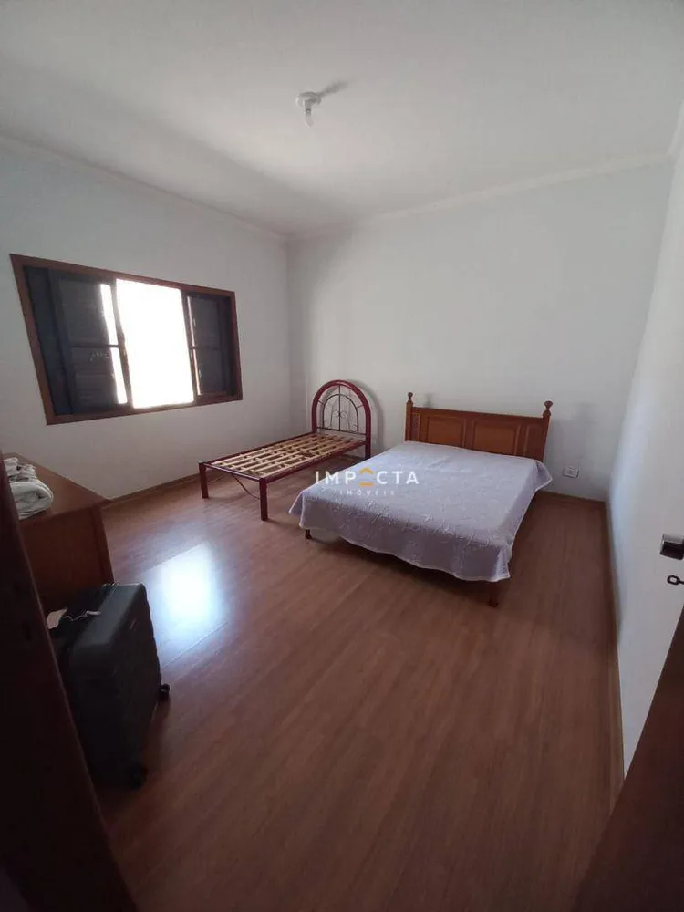 Casa, 3 quartos, 267 m² - Foto 4