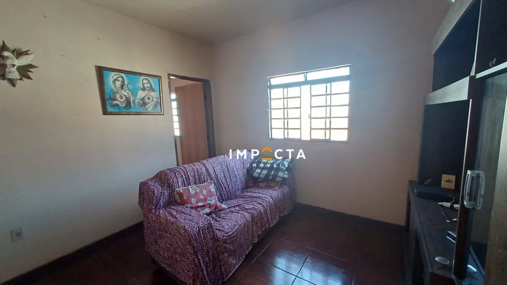 Sobrado, 8 quartos, 339 m² - Foto 3