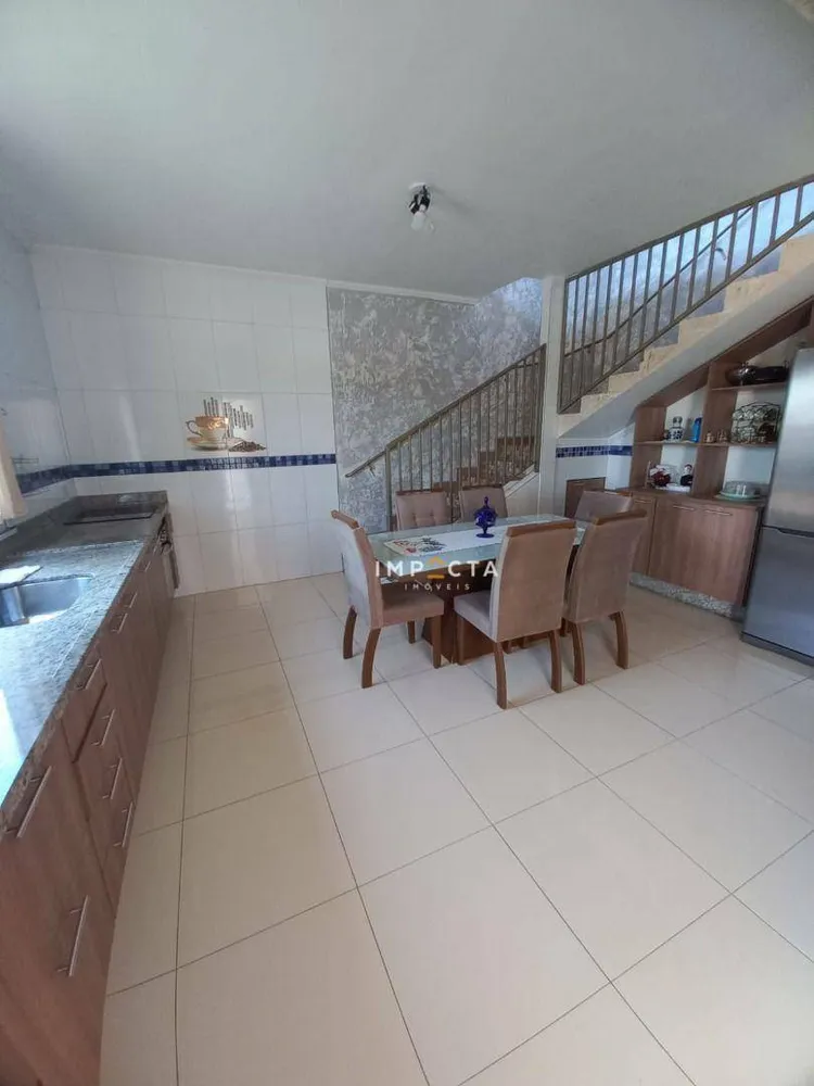 Casa, 4 quartos, 381 m² - Foto 5