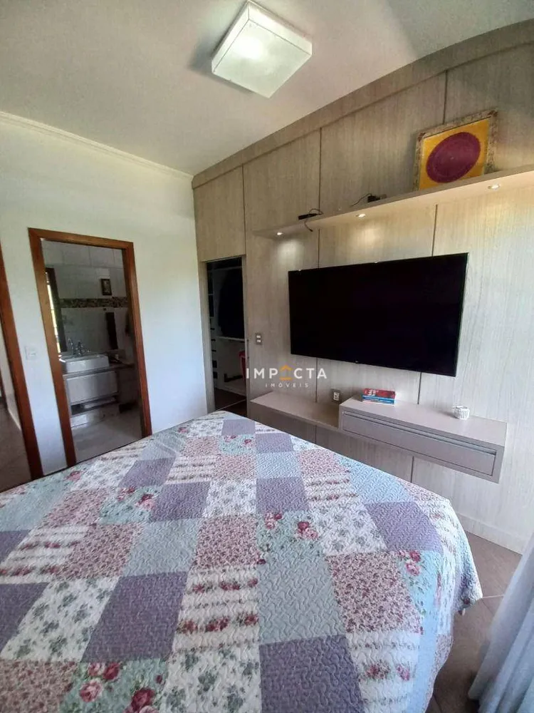 Casa, 3 quartos, 281 m² - Foto 2