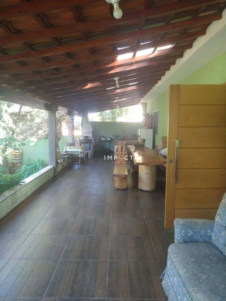 Chácara, 3 quartos, 3000 m² - Foto 8