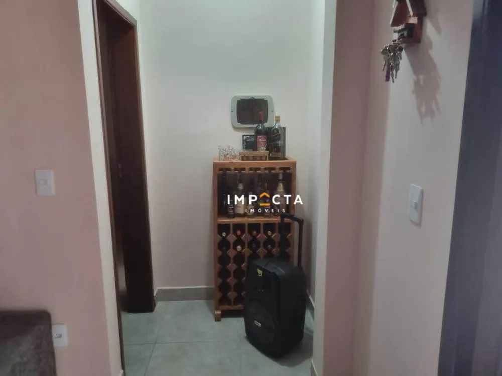 Chácara, 2 quartos, 1800 m² - Foto 2