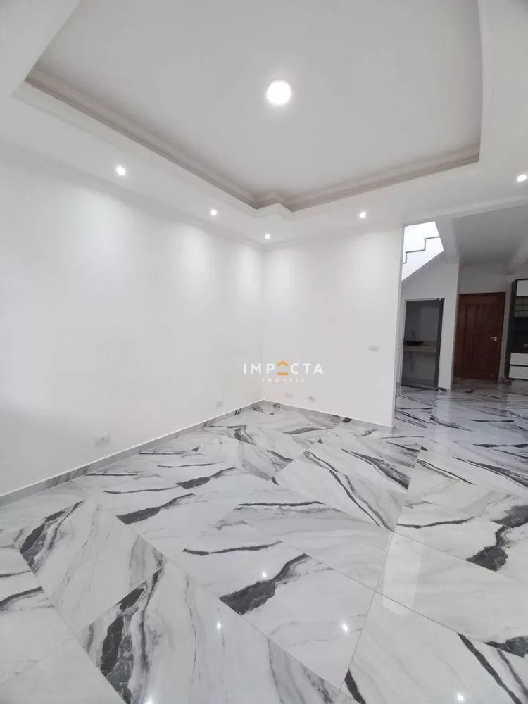 Casa à venda com 4 quartos, 220m² - Foto 8